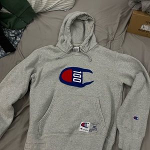 Champion hoodie